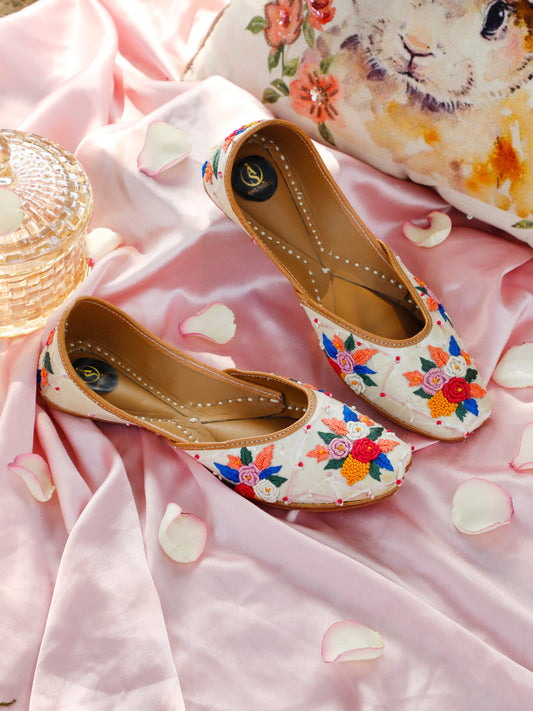 Blossom white embellished ethnic flats for women – side product view