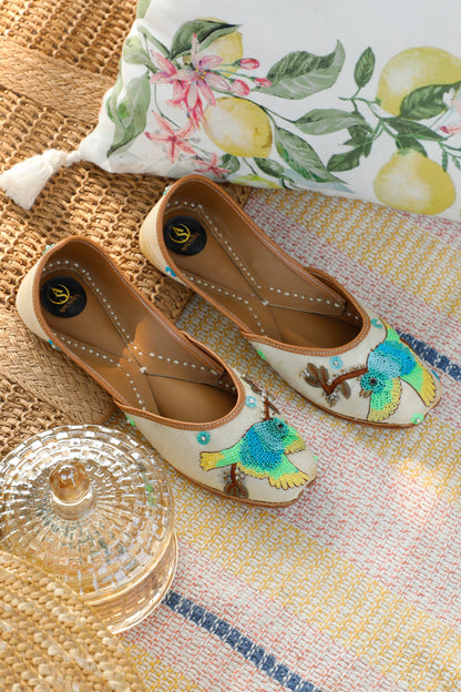 Free Spirit white embellished ethnic flats for women – side product view