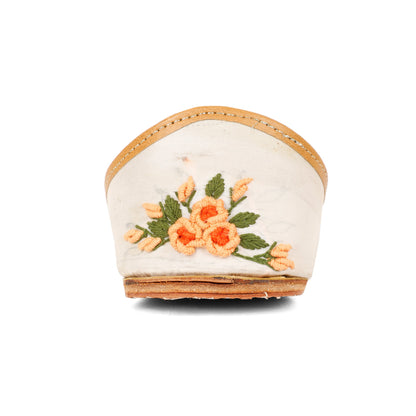 Gulnaar white embellished jutti for women – additional product view
