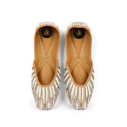 Grey Glam white embellished jutti for women – sole and heel view