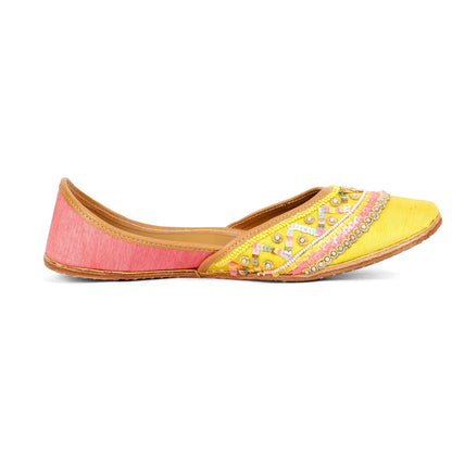 Yellow Pop yellow embellished ethnic flats for women – additional product view