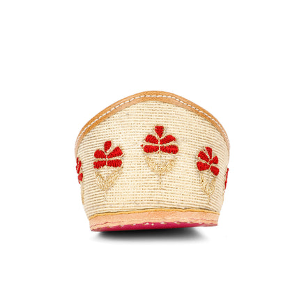 Rajwadi gold embellished jutti for women – lifestyle view