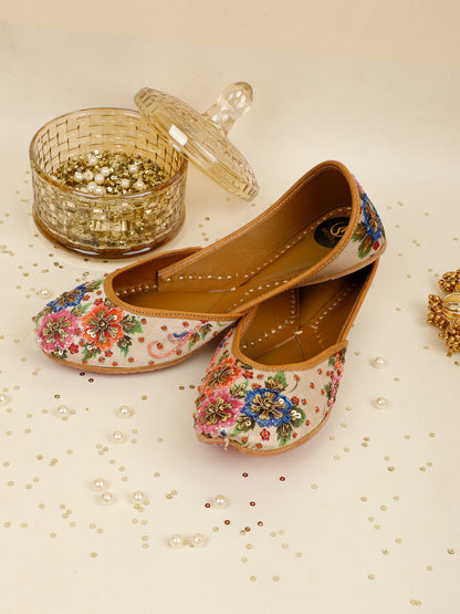 Nazakat Floral beige embellished jutti for women – side product view