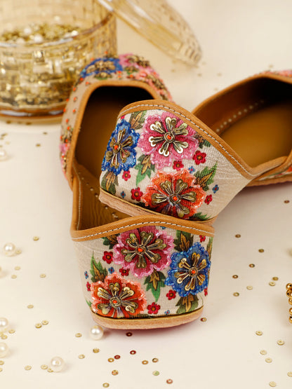 Nazakat Floral beige embellished jutti for women – embellishment detail view