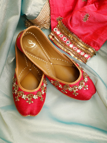 Magenta pink embellished ethnic flats for women – side product view