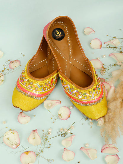 Yellow Pop yellow embellished ethnic flats for women – front product view