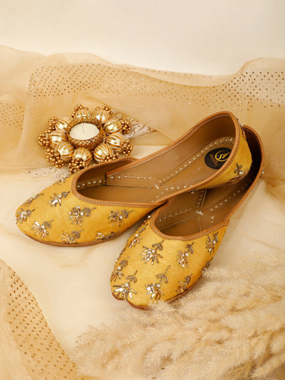 Fawn yellow embellished ethnic flats for women – side product view