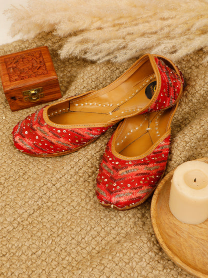 Leher red embellished jutti for women – front product view